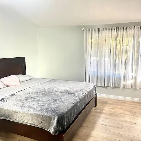 Holiday home Area Close To Disneyland Knott *